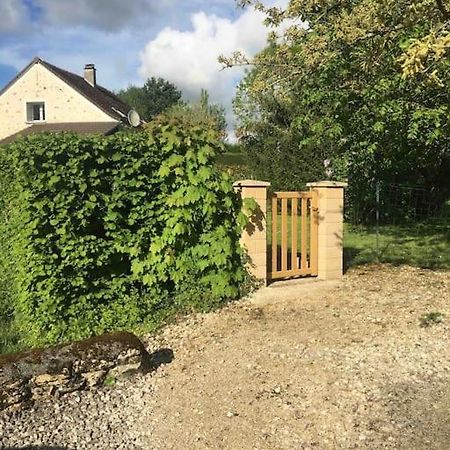 Cottage De Charme A La Campagne Aulnoy Exteriör bild
